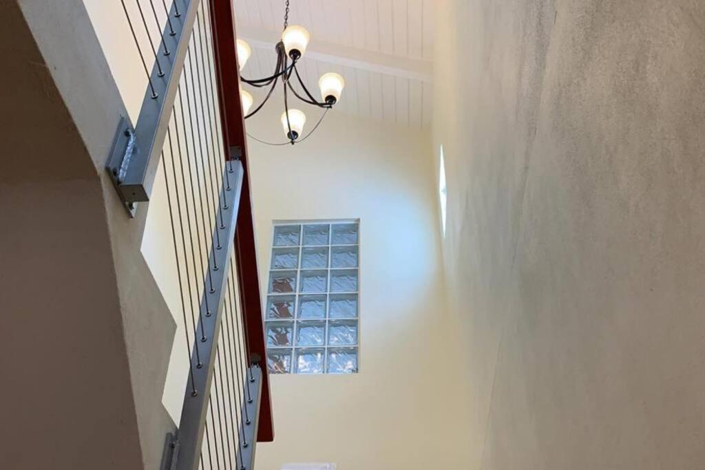 The Pearl - Spacious Air Conditioned 3Bd, 2Bth Villa With Gorgeous Views Old Road エクステリア 写真