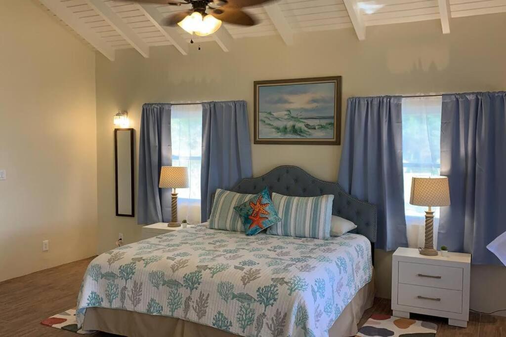 The Pearl - Spacious Air Conditioned 3Bd, 2Bth Villa With Gorgeous Views Old Road エクステリア 写真
